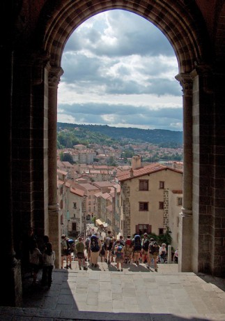 04-008-hpim3729-le-puy-en-velay--c-dp